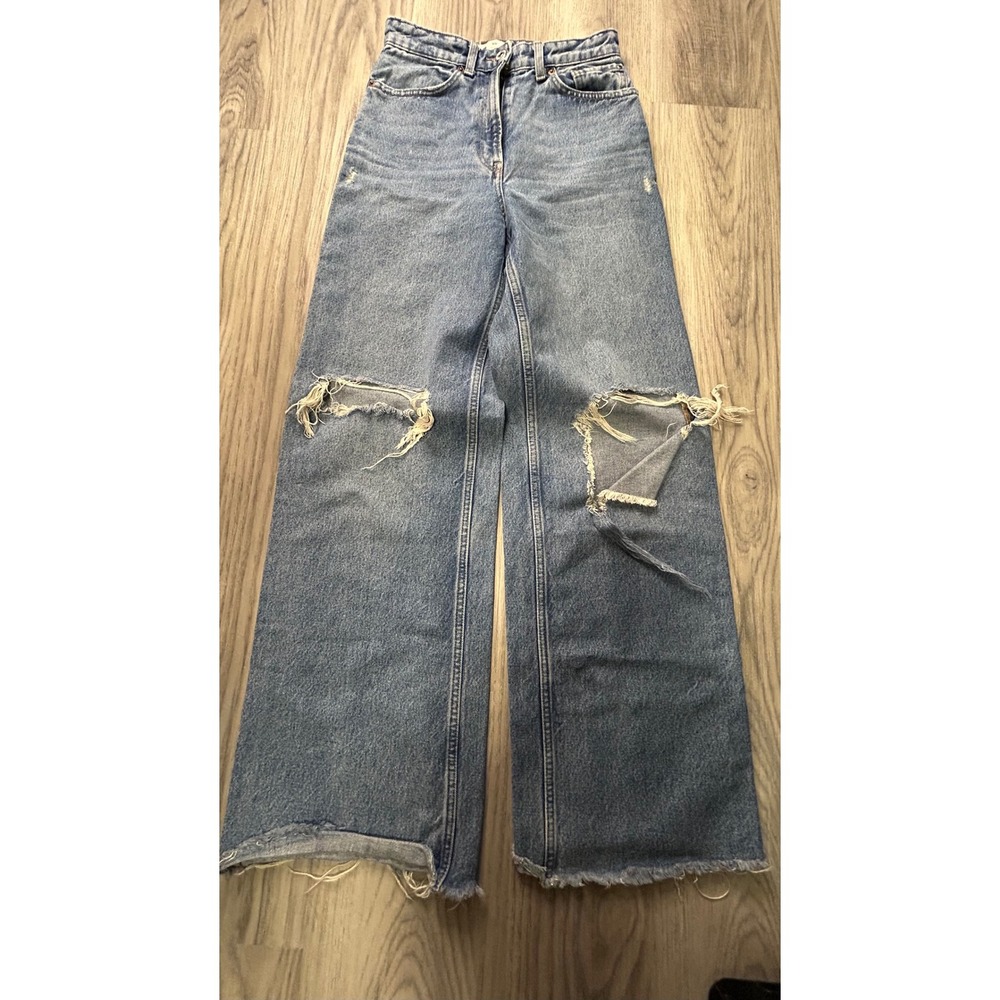 H&M High Waisted Wide Leg Jeans Distressed Ripped Blue Denim Size‎ 4